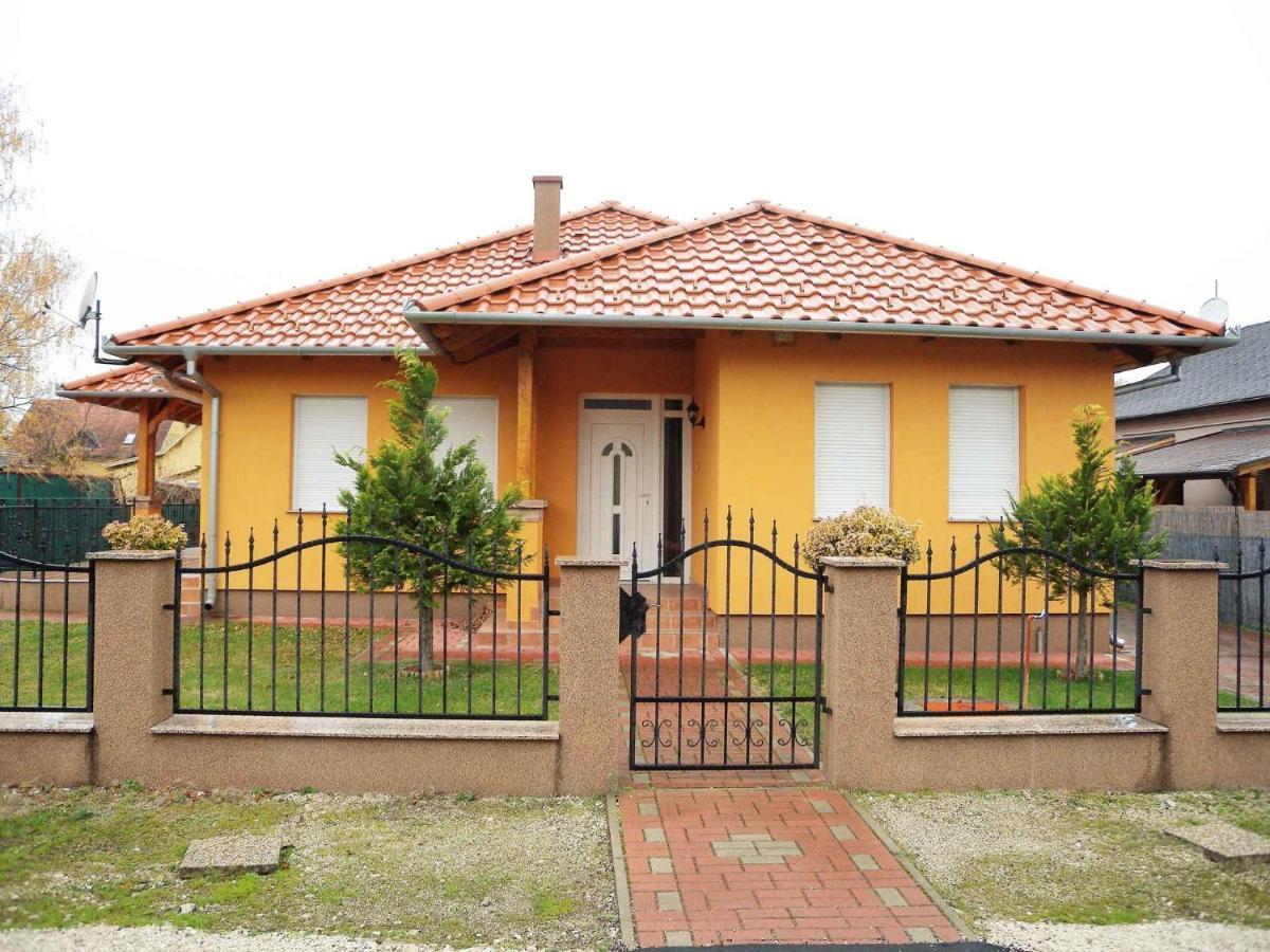 Holiday Home Balatonmariafurdo, Somogy 1 Balatonkeresztúr Kültér fotó